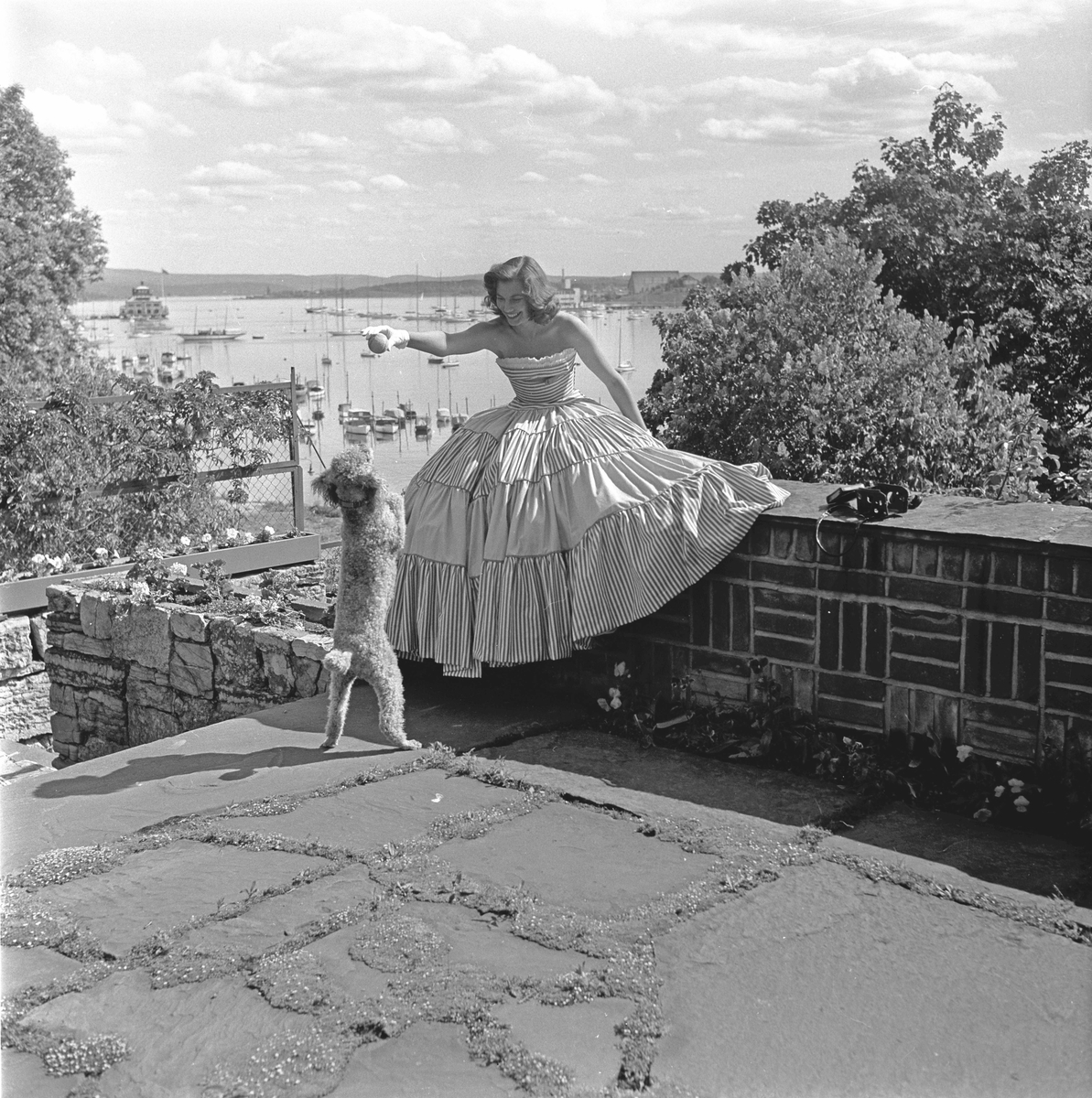 Serie. Solveig Borstad, Miss Norway 1955. Fotografert juni 1955.