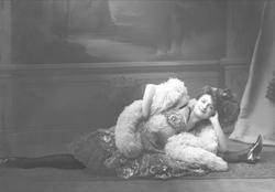 Portrett, danserinnen mademoiselle Ydette-Jolie.25.5.1906