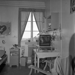 Berg arbeidsskole, Berg, Andebu, 08.06.1958. Hovedbygning, i