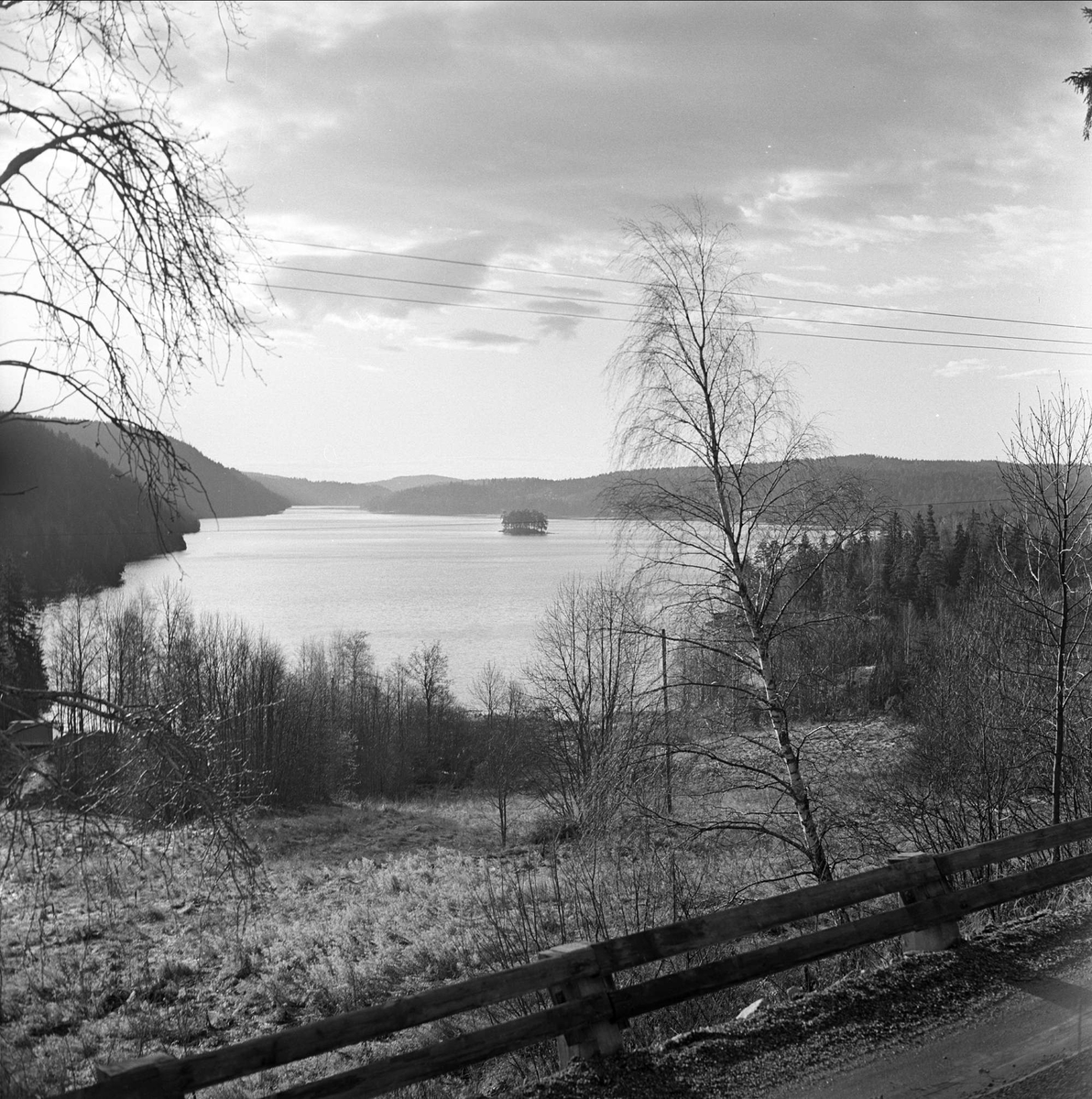 Gjersjøen, Oppegård, 28.11.1964. Landskap.
