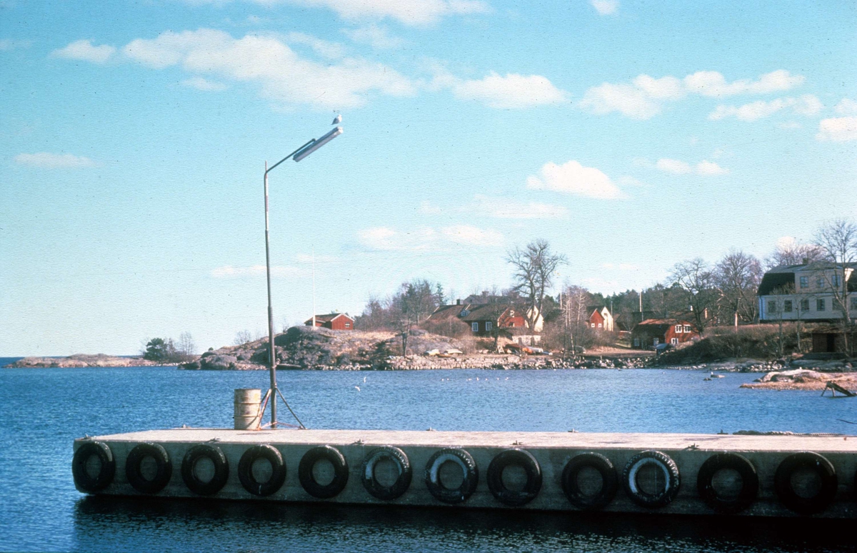 Grisslehamn, Väddö socken, Uppland 1976
