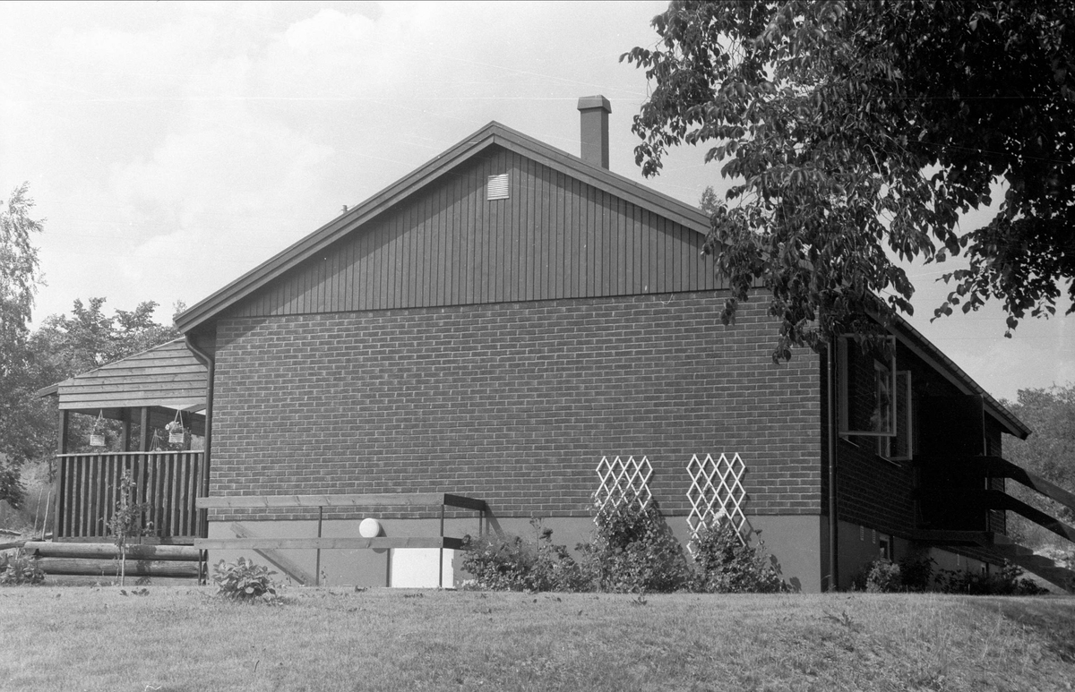Villa, Högsta 1:6, Bälinge socken, Uppland 1976