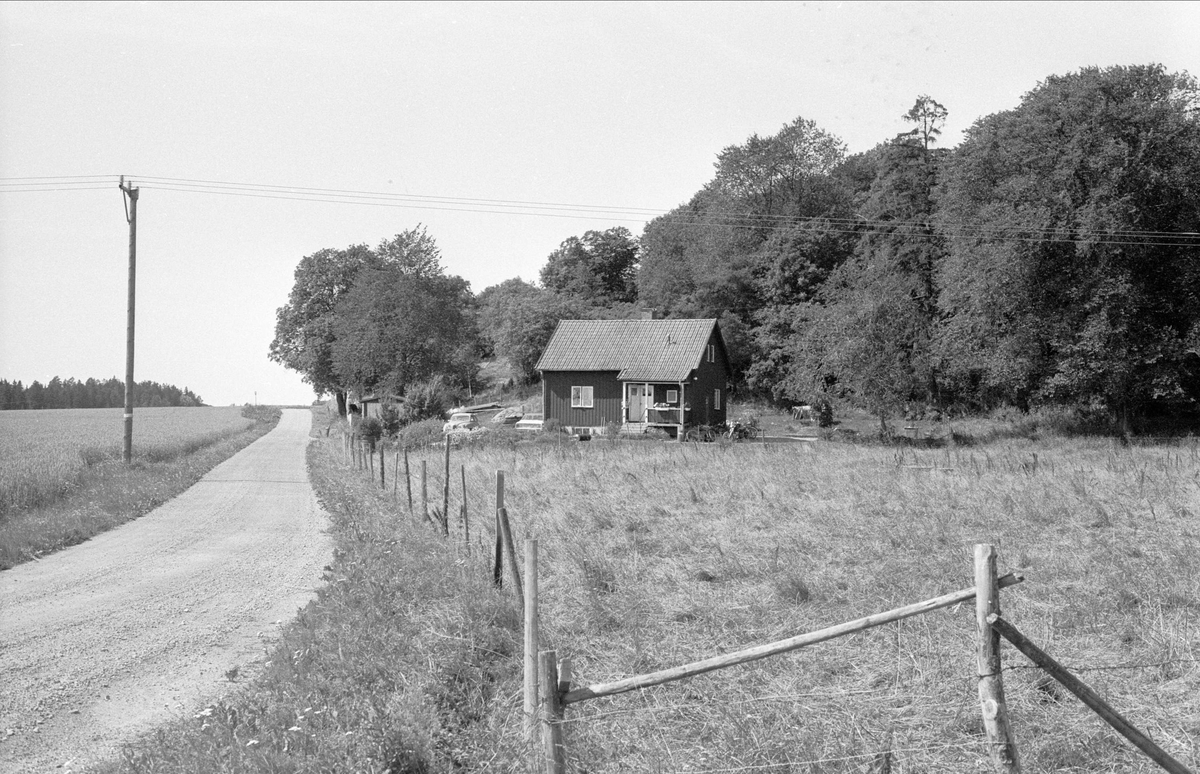 Bostadshus, Brunnby S:1, Börje socken, Uppland 1983