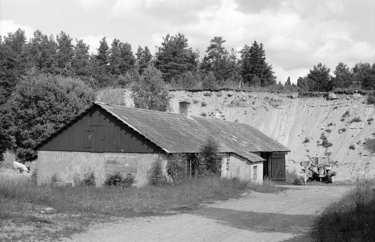 Före detta industribyggnad/garage, Knutby-Åsby 6:1 (A), Åsby, Knutby socken, Uppland 1987