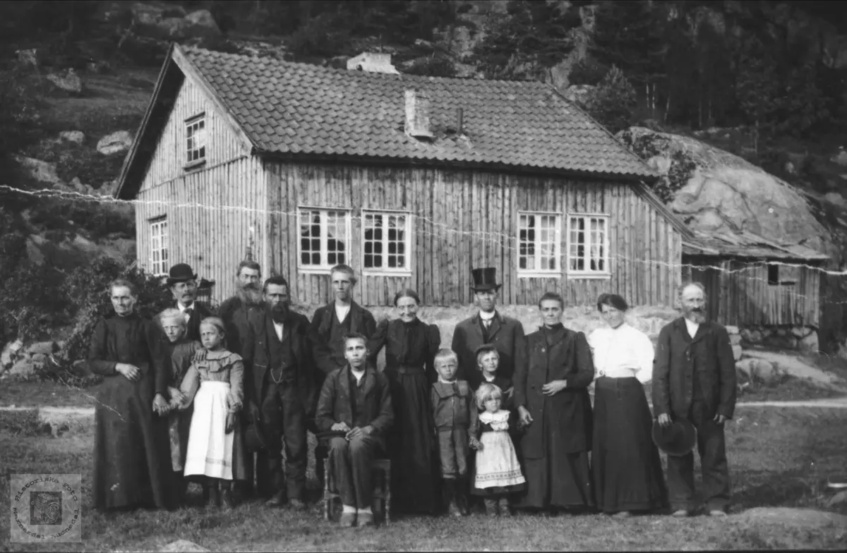 Heim og familie på Øvre Laudal