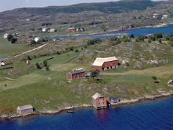 Eiendommer ved Leirvågan