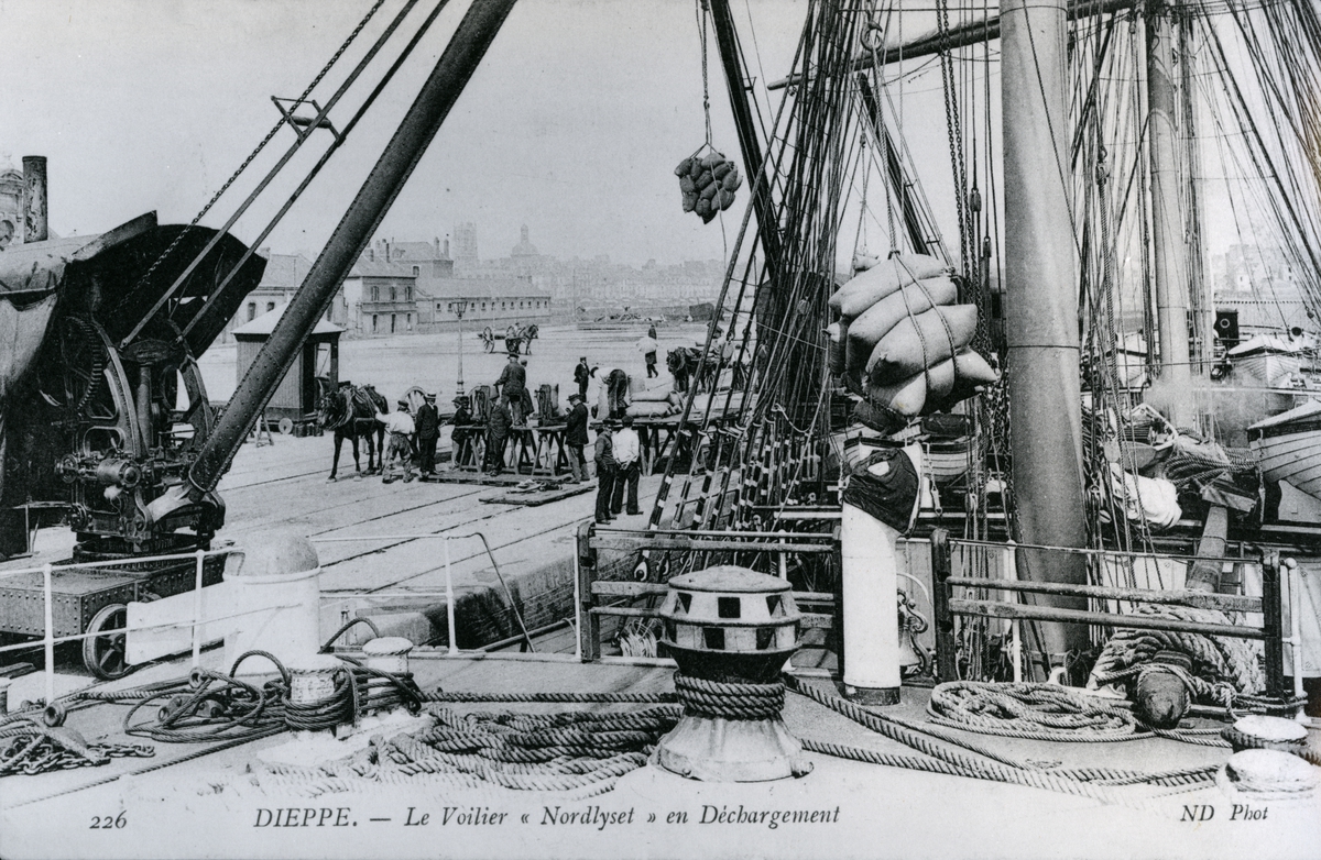 Bark 'Nordlyset' (b. 1891, Russell & Co., Port Glasgow), - losses i Dieppe.