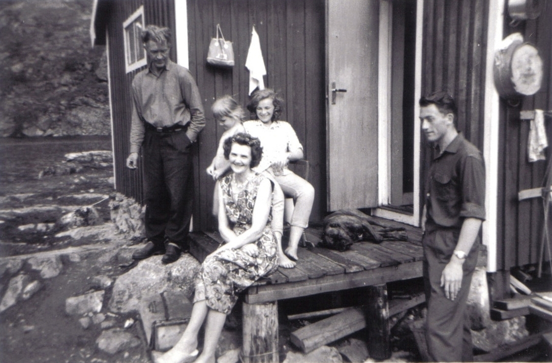 Samling fotografier etter Olga Beldo f. Eliassen