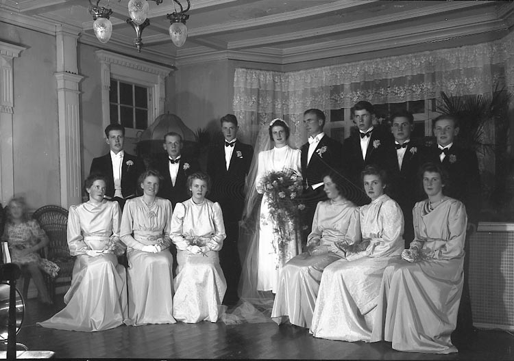 Brudparet Orvar och Märta Fredrikson 1941
