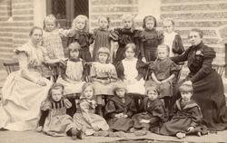 Klassebilde fra Berles skole 1898.
