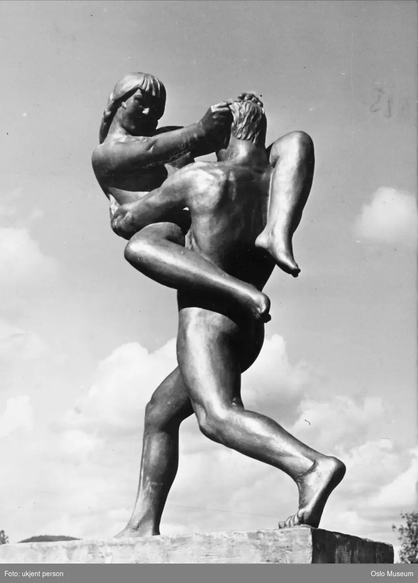 skulpturpark, skulptur: mann, kvinne