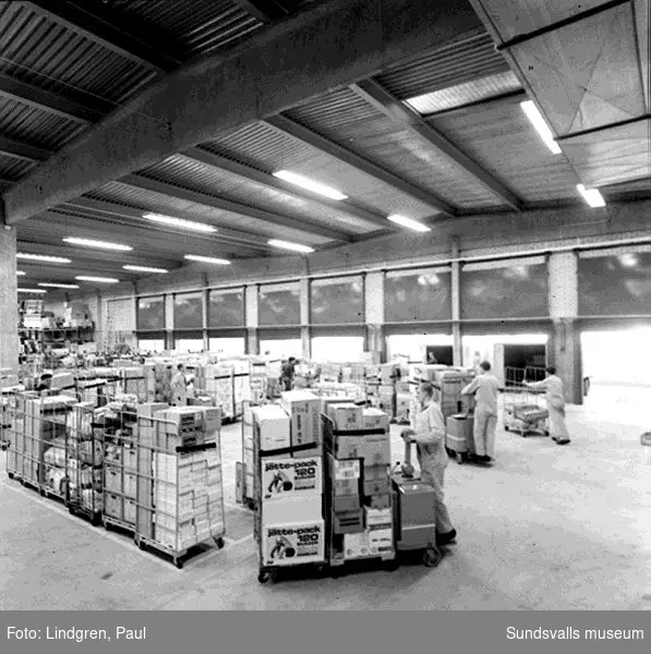 Kooperativa Förbundets lagercentral, invigd 1968-02-09.