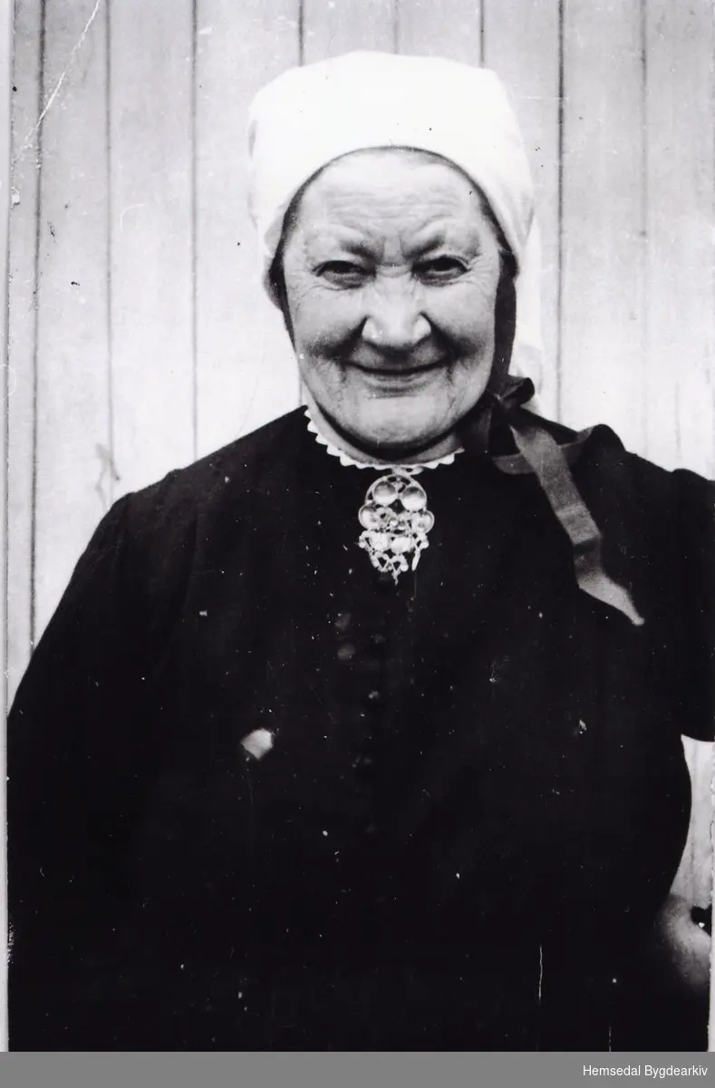 Birgit Svingen, fødd Rusto i 1869