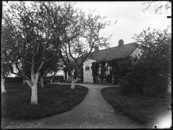 Tomta på Vesten Borge, Sarpsborg, barndomshjemmet til polfar