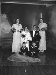 Brudepar, brudepiker, svenner