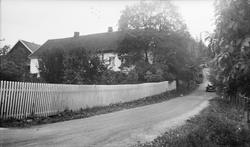 Ljabru gård sett fra brua ved gamleveien.