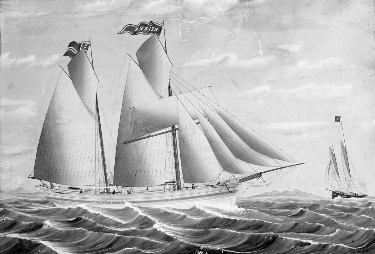 Avfotografert maleri av galeasen "Regres" i åpent farvann. Bak til venstre seiler ett annet seilskip, med et to-tall på vimpelen i masta.