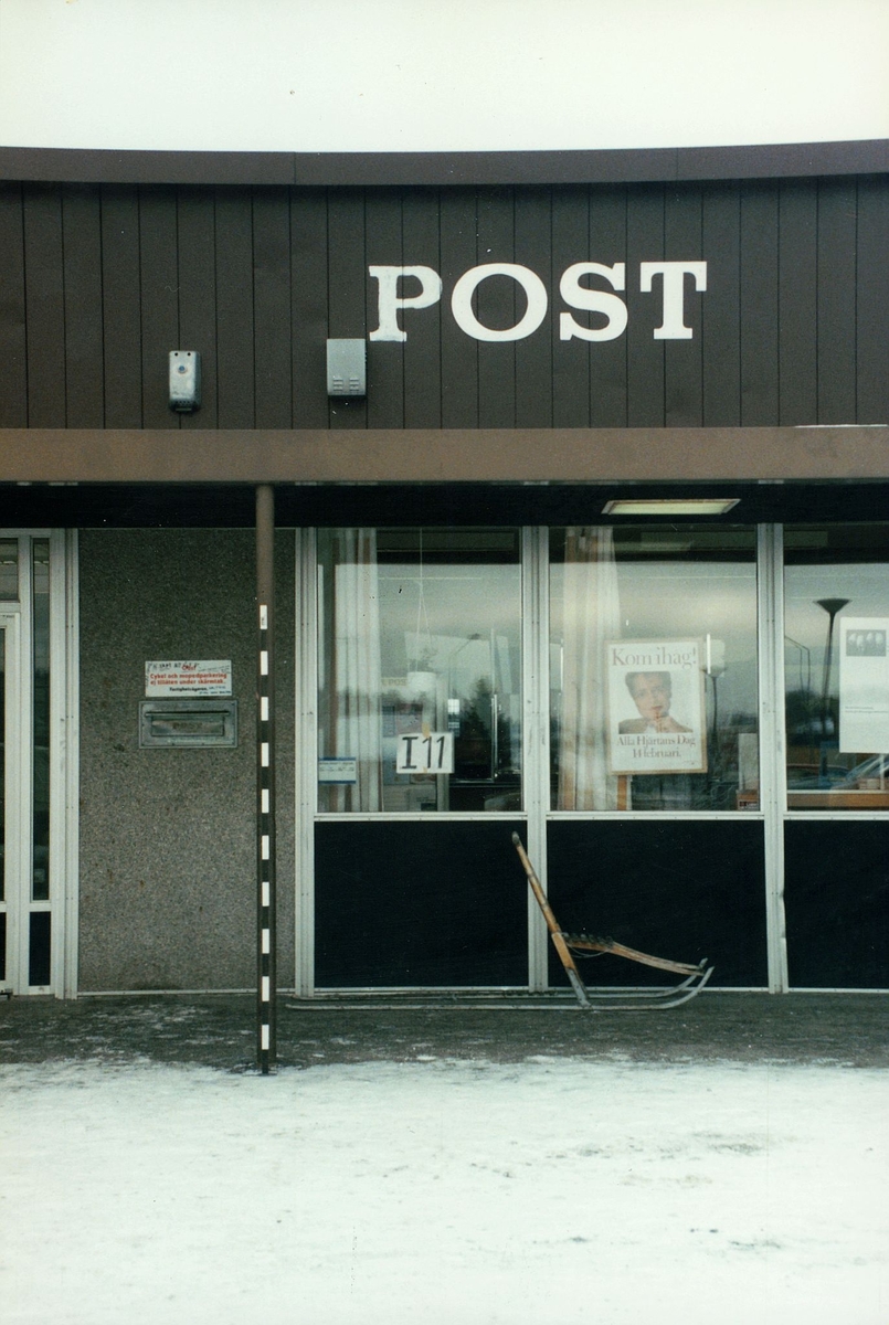 Postkontoret 156 00 Vagnhärad Centrumvägen 16