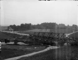 Jernbaneanlegg, brobygging