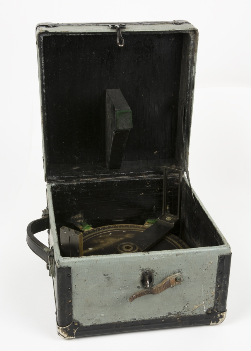 Deviationsinstrument - Flygvapenmuseum / DigitaltMuseum