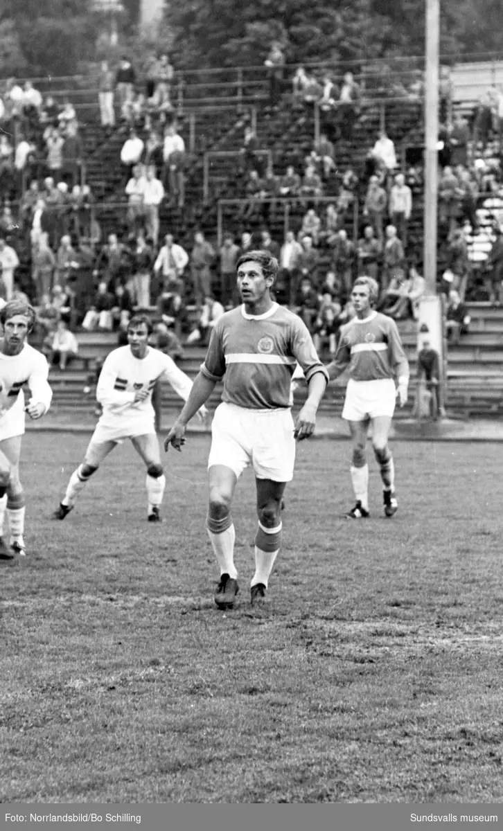Fotboll. GIF-mittfältaren Yngve ”Pekka” Nordin var en profil i laget under framför allt 1960-talet. Fotograferat för Expressen.
