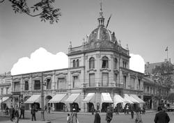 Olav Tryggvasons gate / Søndre gate med Mathesongården