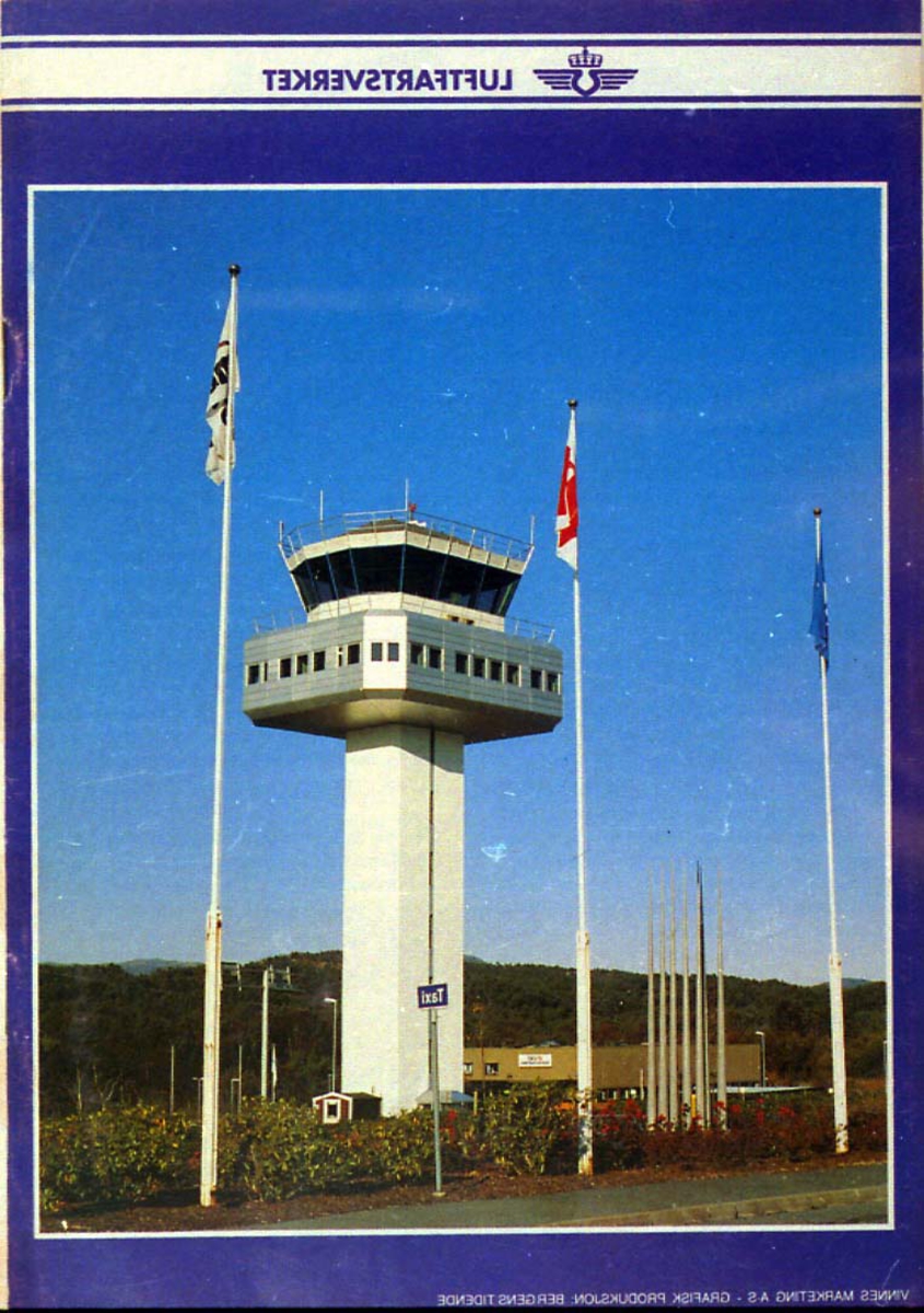 Lufthavn, kontrolltårnet utvendig.