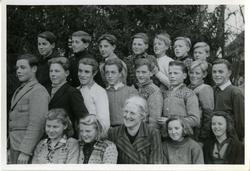 Skolebilder fra Leikvoll skole og Gran framhaldskole