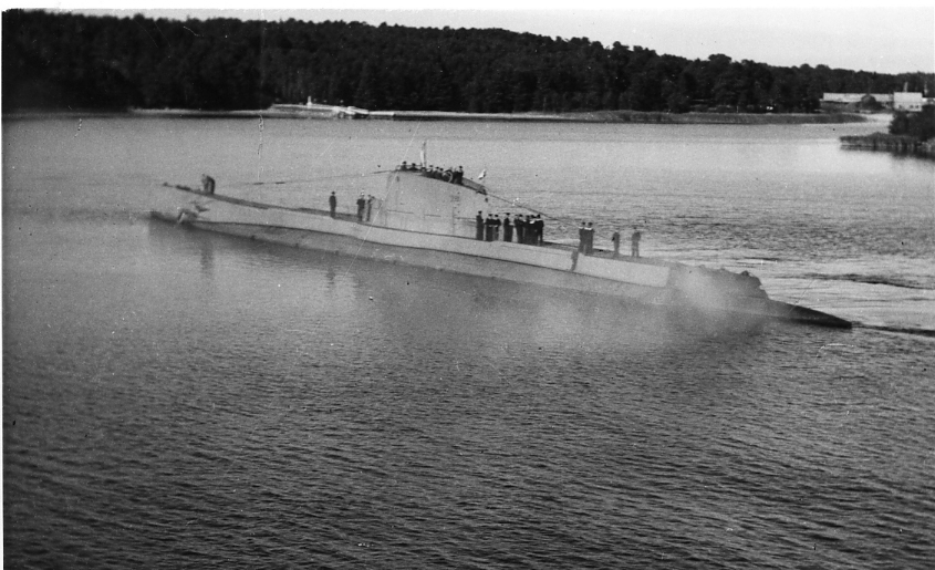 [handskriven text på kopians baksida, framträder vid genomlysning av monteringsbasen:] "Sep (1938)";  "Gam"; "foto sept 1939"; "6/10-39"; [ytterligare anteckningar kan skönjas men inte tydas]