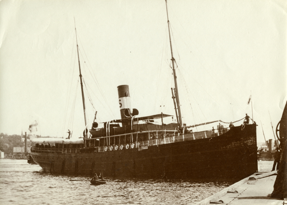 Ångfartyget BIRGER JARL
Fotografi från omkring 1910