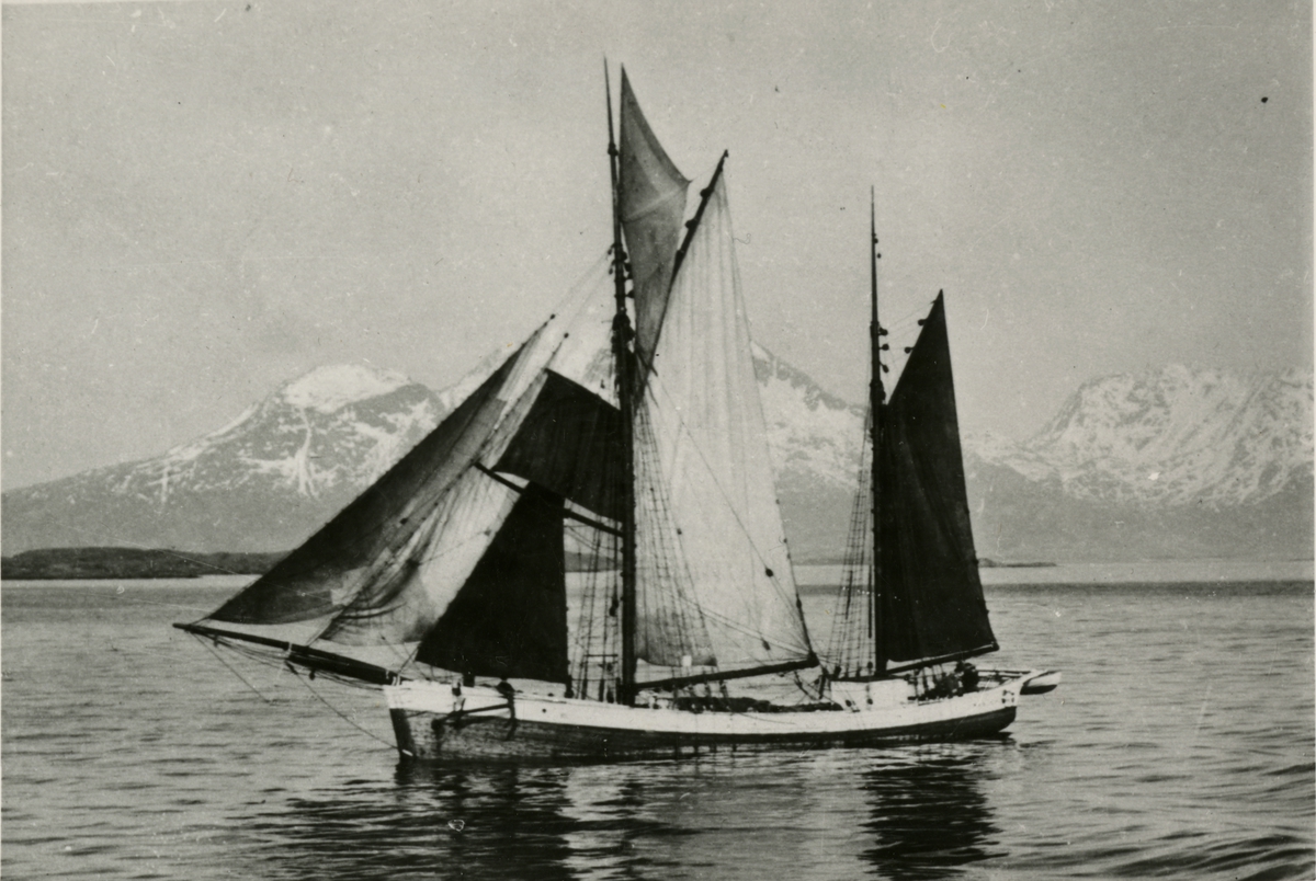 Nansen, galeas(b. Rosendal 1889).