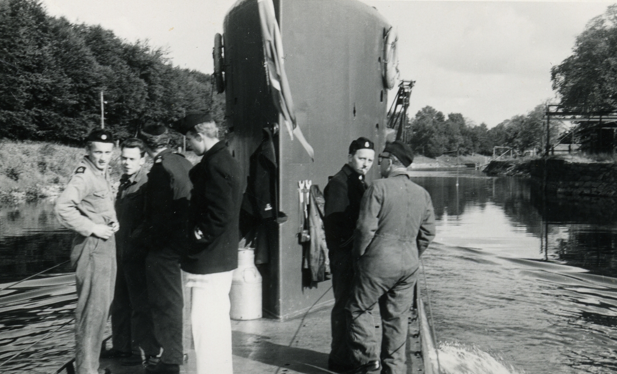 Ubåten U3 på väg till Åmål i Vänern på Göta Älv 1963