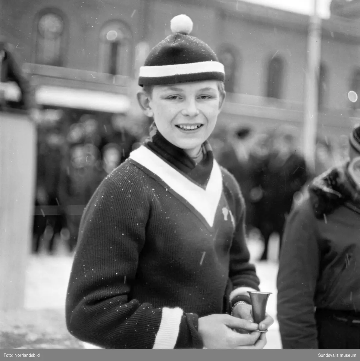 Ungdomens vinterspel i Sundsvall. Bilder från utförsåkning, längdåkning samt prisutdelning på Stora torget.