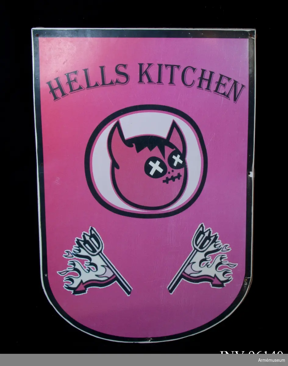 Skylt med texten "Hells kitchen".