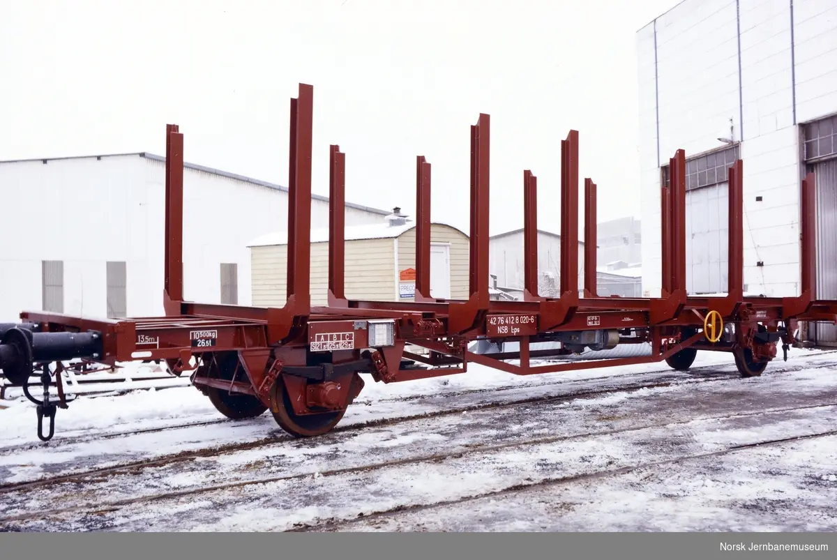 NSB prototype tømmervogn litra Lps nr. 412 8020 ved levering fra Strømmens Værksted