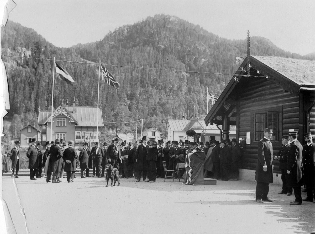 Thamshavnbanens åpning på Løkken Verk, 15. august 1910.