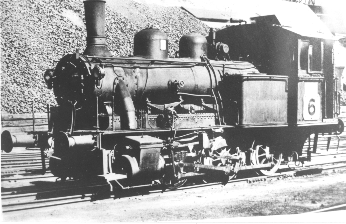 Damplokomotiv type 25 i skiftetjeneste i Oslo