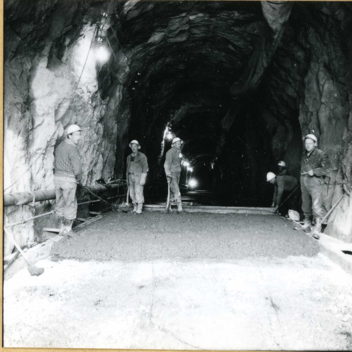 659-1 Støyping av dekke i A-tunnel Byrte