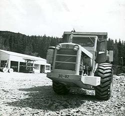 Vannkraftutbygging, anleggslastebil.