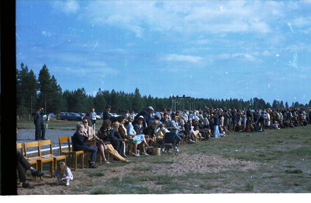 Fallskärmsjägarskolan i Karlsborg 1964. FJS-dag den 16/8.