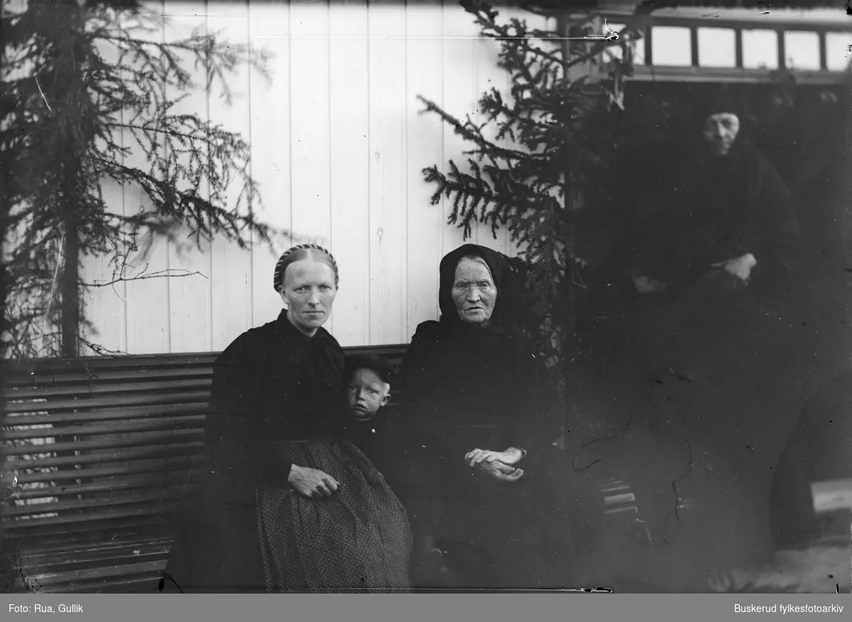Ing. Pettersen bosted
Bildet er tatt på Nedre Bolkesjø Telemark
1900