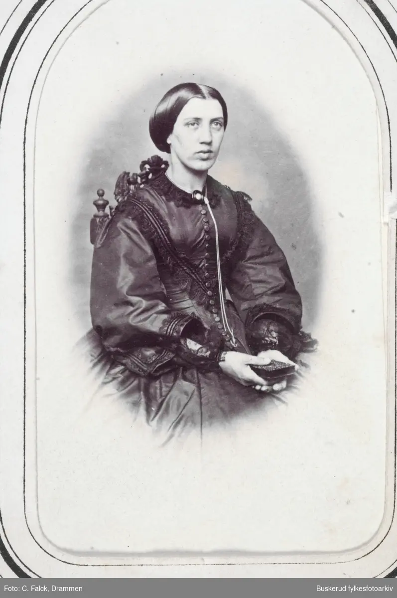 Frk. Margarethe Olsen, f. Holst
1860-1870