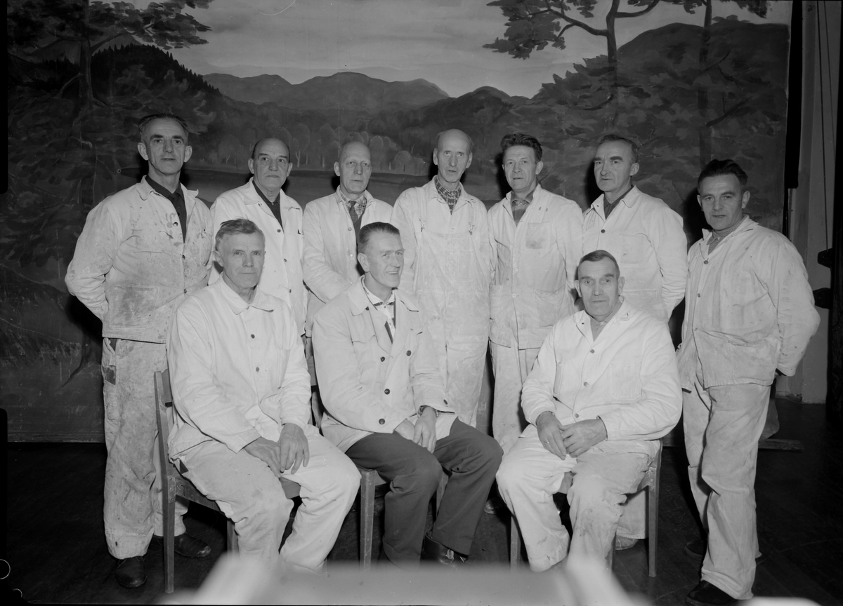 Malere ved Bygningsavdelingen hos Orkla, 1948.