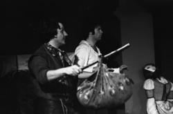 Nationaltheateret. "Leonce og Lena". Omtak. 14/3-72.