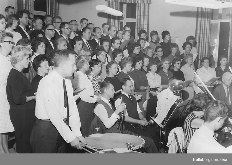 Föreningar Orkesterföreningen Trelleborgs 1966, stående Bo Sjöstedt, sittande instrumentalister Walle Melin, Alf Westman.