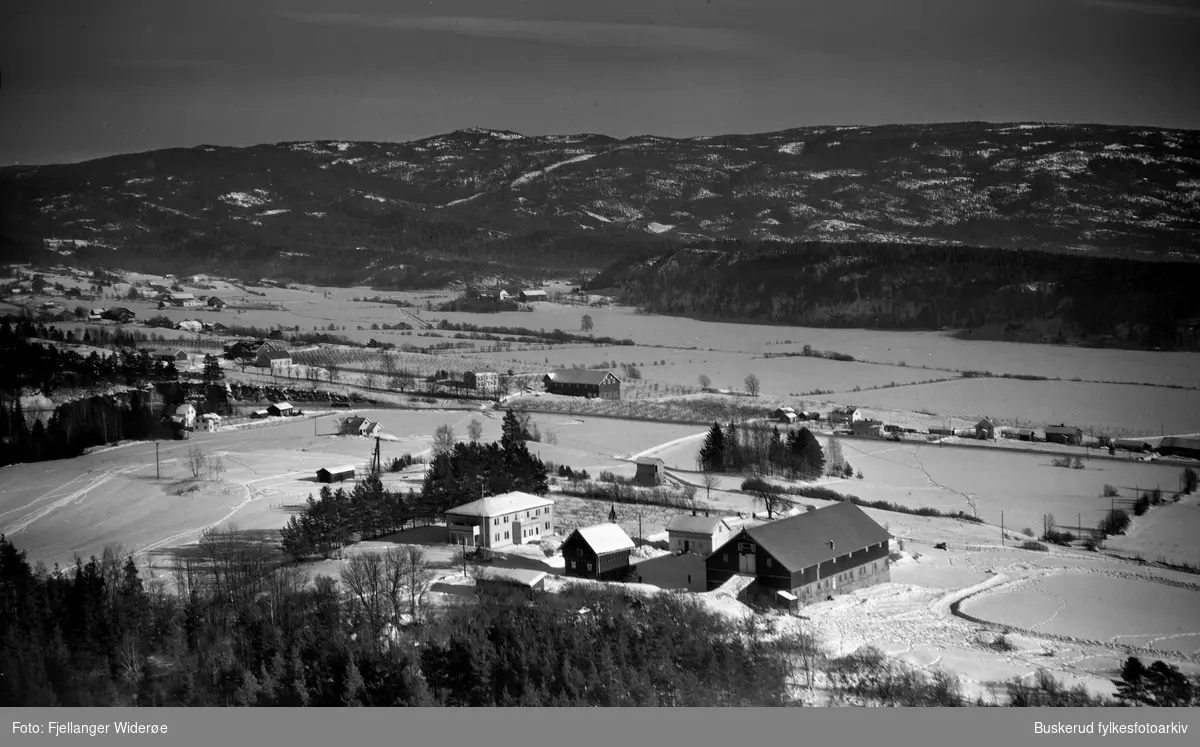 Norderhov
Rå gård
1959