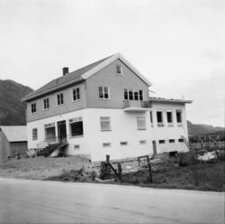 Vardens arkiv. "Seljord nye meieri". 06.09.1953