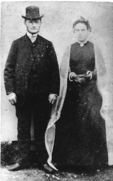 Brudebilde Johan Martin Vottestad og hustru Petra Olina Jakobina Olsdatter