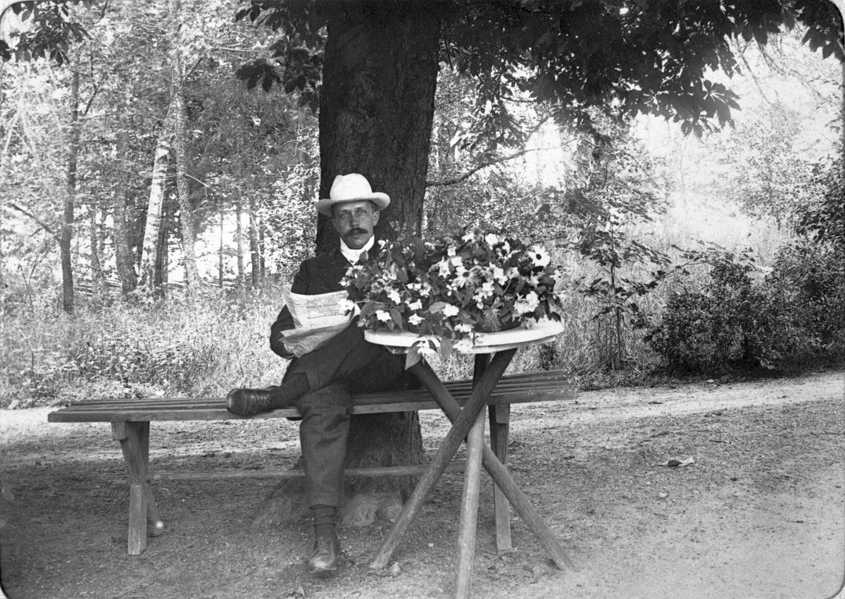 Knut Björlingsson (1873-1955) var fotograf i Jönköping.