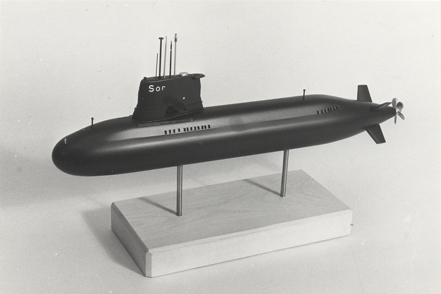 Fartygsmodell av ubåten SJÖORMEN.